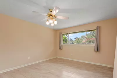 4906 Green Willow Lane, Dickinson, TX 77539 - Photo 26