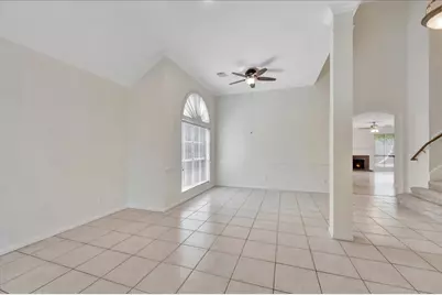 14010 Hazel Ridge Court, Houston, TX 77062 - Photo 8