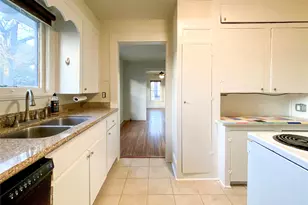 7924 Ford St, Houston, TX 77012 - Photo 14