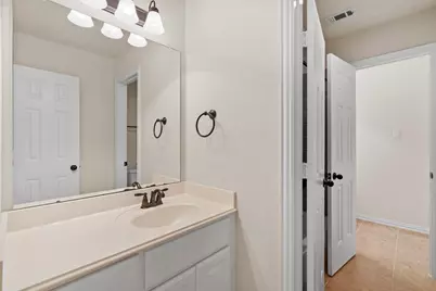 187 N Vershire Circle, The Woodlands, TX 77354 - Photo 30