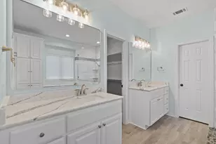187 N Vershire Cir, The Woodlands, TX 77354 - Photo 6