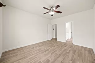 5213 Bailey Ln, Alvin, TX 77511 - Photo 18