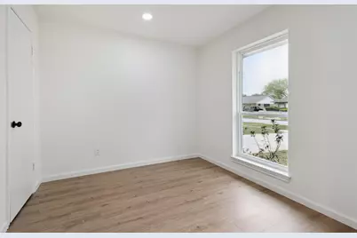 9719 Springmont Drive, Houston, TX 77080 - Photo 26