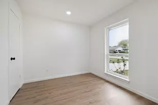 9719 Springmont Dr, Houston, TX 77080 - Photo 26
