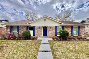 9719 Springmont Dr, Houston, TX 77080 - Photo 2