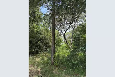 3905 Avenue G 1/2, Santa Fe, TX 77510 - Photo 2