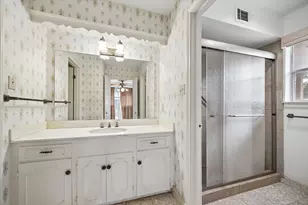 7914 Windswept Ln, Houston, TX 77063 - Photo 14