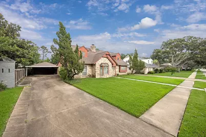 7914 Windswept Lane, Houston, TX 77063 - Photo 2