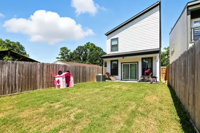 7711 Willow Street, Houston, TX 77088 - Photo 26