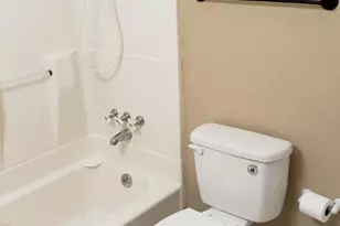 403 S 7th St, Crockett, TX 75835 - Photo 2