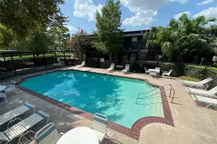 8935 Gaylord St, Houston, TX 77024 - Photo 2