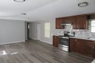 70 County Rd 3479H, Cleveland, TX 77327 - Photo 4