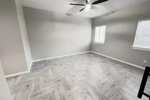 704 N Mc Nair, Navasota, TX 77868 - Photo 8
