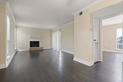 18511 Egret Bay Boulevard #614, Webster, TX 77058 - Photo 2