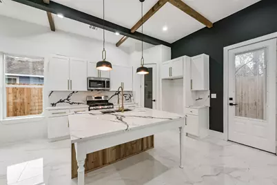 613 Melbourne Street, Houston, TX 77022 - Photo 16