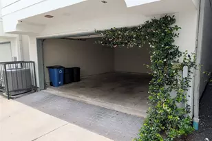 226 E 28th St, Houston, TX 77008 - Photo 32