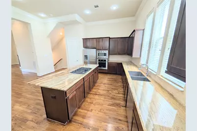 226 E 28th Street, Houston, TX 77008 - Photo 10