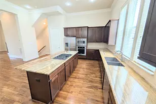 226 E 28th St, Houston, TX 77008 - Photo 10