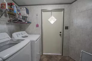 2801 County Rd 444, Angleton, TX 77515 - Photo 12