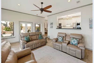 7312 Offats Point Circle, Galveston, TX 77551 - Photo 10