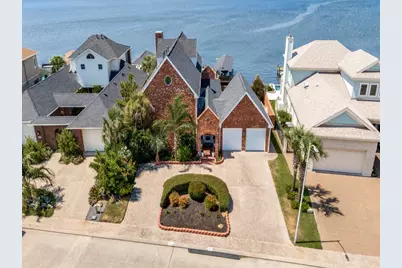 7312 Offats Point Circle, Galveston, TX 77551 - Photo 2
