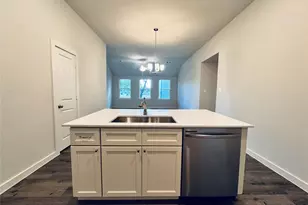 935 Rd 5203, Cleveland, TX 77327 - Photo 10