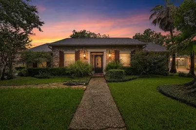 2026 Briargreen Drive, Houston, TX 77077 - Photo 2
