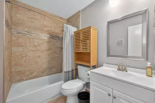 2901 Maple Knoll Dr, Houston, TX 77339 - Photo 20