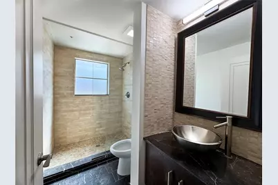 1509 Holman Street #1, Houston, TX 77004 - Photo 6