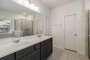 107 Violet Carson Ct, Conroe, TX 77318 - Photo 14