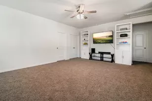 107 Violet Carson Ct, Conroe, TX 77318 - Photo 16