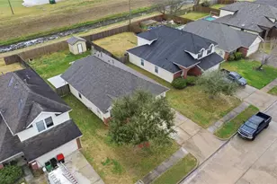 14530 Morningside Vw Dr, Houston, TX 77047 - Photo 22