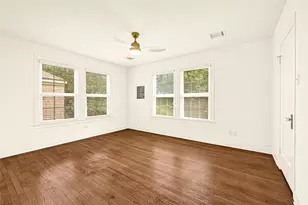 2302 Blodgett St, Houston, TX 77004 - Photo 48