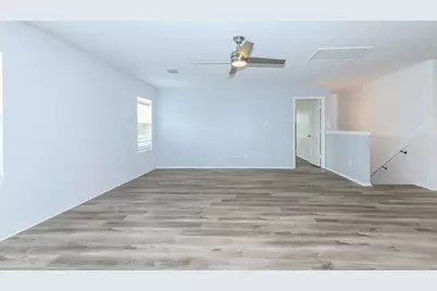 302 Falling Pine Drive, Conroe, TX 77304 - Photo 10