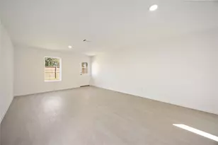905 Pertuso Ln, Huffman, TX 77336 - Photo 12