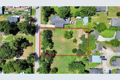 4713 Tronewood Street, Houston, TX 77016 - Photo 2