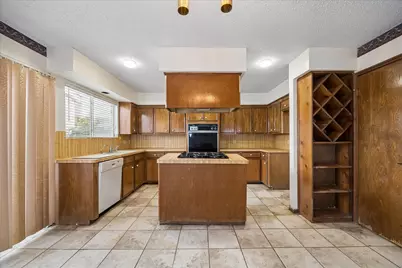 4226 Willow Beach Drive, Houston, TX 77072 - Photo 6