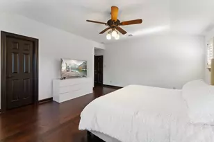38 N Player Manor Cir, The Woodlands, TX 77382 - Photo 46