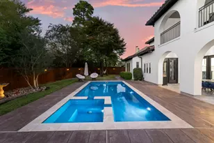 38 N Player Manor Cir, The Woodlands, TX 77382 - Photo 10