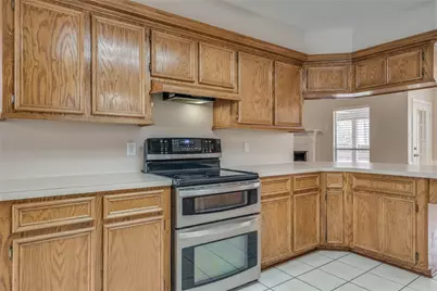 2460 Pebblebrook Circle, Conroe, TX 77384 - Photo 14