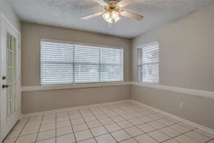 2460 Pebblebrook Cir, Conroe, TX 77384 - Photo 14