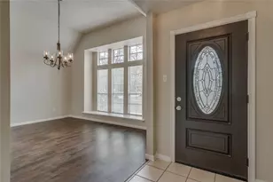 2460 Pebblebrook Cir, Conroe, TX 77384 - Photo 4