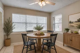 2460 Pebblebrook Cir, Conroe, TX 77384 - Photo 18