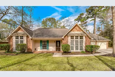 2460 Pebblebrook Circle, Conroe, TX 77384 - Photo 2