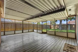 2790 Pinewood Dr, League City, TX 77573 - Photo 24