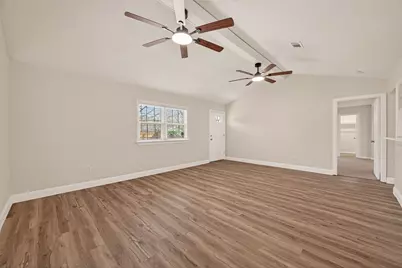 5401 Bayou Drive, Dickinson, TX 77539 - Photo 4