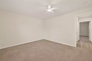 5401 Bayou Dr, Dickinson, TX 77539 - Photo 18