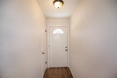 4809 39th Street, Dickinson, TX 77539 - Photo 4