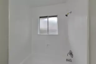 14831 Waterside Dr, Houston, TX 77015 - Photo 16