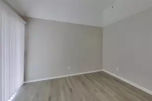 14831 Waterside Dr, Houston, TX 77015 - Photo 8